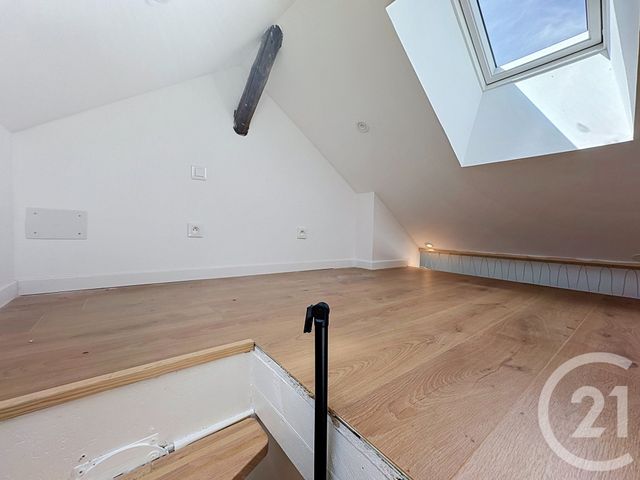 Appartement T1 &agrave; louer - 1 pi&egrave;ce - 14,10 m2 - Reims - 51 - CHAMPAGNE-ARDENNE