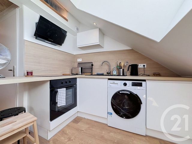 Appartement T1 &agrave; louer - 1 pi&egrave;ce - 14,10 m2 - Reims - 51 - CHAMPAGNE-ARDENNE
