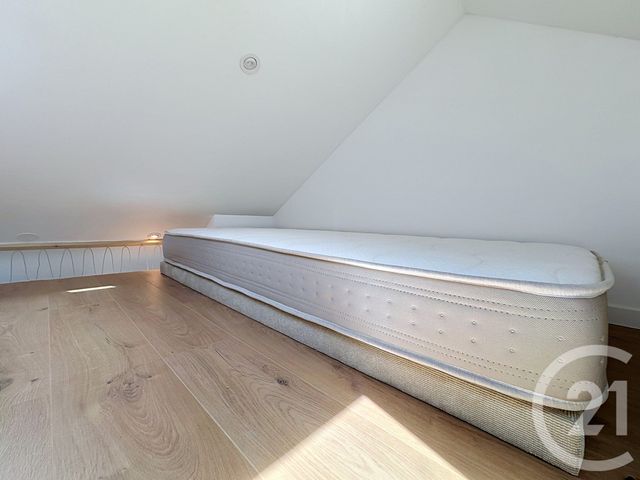 Appartement T1 &agrave; louer - 1 pi&egrave;ce - 14,10 m2 - Reims - 51 - CHAMPAGNE-ARDENNE