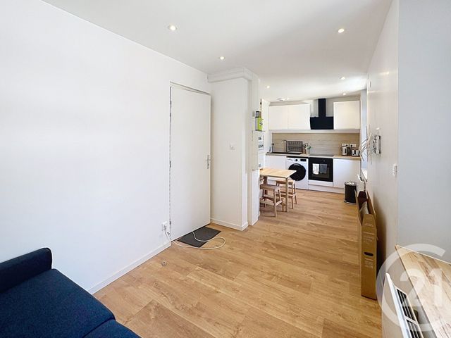 Appartement T1 &agrave; louer - 1 pi&egrave;ce - 21,95 m2 - Reims - 51 - CHAMPAGNE-ARDENNE