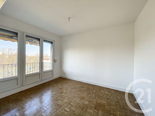 Appartement F3 &agrave; louer - 3 pi&egrave;ces - 75,64 m2 - Reims - 51 - CHAMPAGNE-ARDENNE