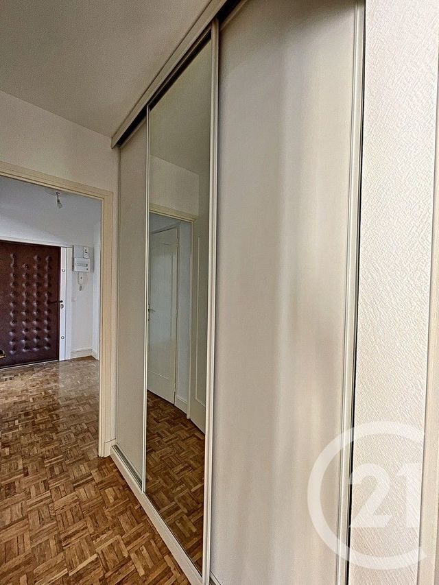Appartement F3 &agrave; louer - 3 pi&egrave;ces - 75,64 m2 - Reims - 51 - CHAMPAGNE-ARDENNE