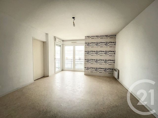 Appartement F2 &agrave; louer - 2 pi&egrave;ces - 45,30 m2 - Reims - 51 - CHAMPAGNE-ARDENNE