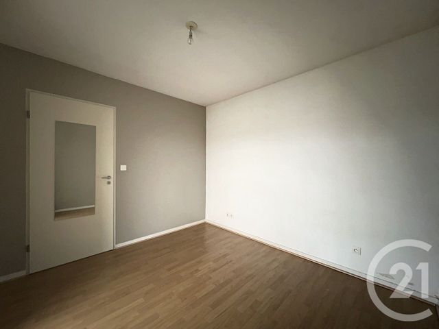 Appartement F2 &agrave; louer - 2 pi&egrave;ces - 45,30 m2 - Reims - 51 - CHAMPAGNE-ARDENNE