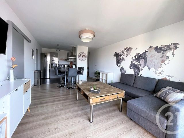 Appartement F3 &agrave; louer - 3 pi&egrave;ces - 56,35 m2 - Reims - 51 - CHAMPAGNE-ARDENNE