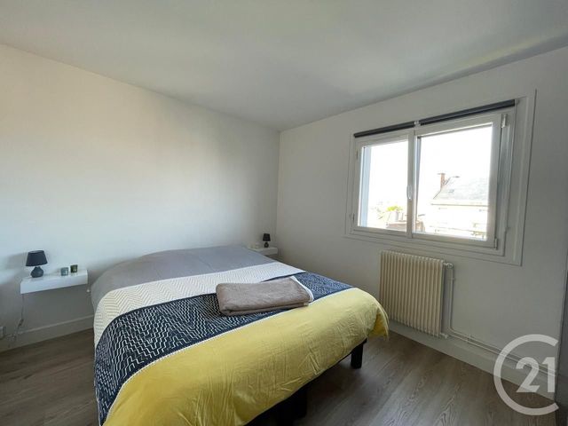 Appartement F3 &agrave; louer - 3 pi&egrave;ces - 56,35 m2 - Reims - 51 - CHAMPAGNE-ARDENNE