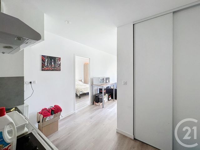 Appartement T2 &agrave; louer - 2 pi&egrave;ces - 38,19 m2 - Reims - 51 - CHAMPAGNE-ARDENNE