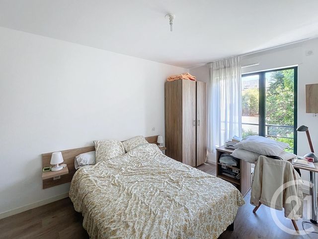 Appartement T2 &agrave; louer - 2 pi&egrave;ces - 38,19 m2 - Reims - 51 - CHAMPAGNE-ARDENNE