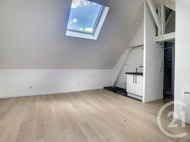 Appartement T1 &agrave; louer - 1 pi&egrave;ce - 17,60 m2 - Reims - 51 - CHAMPAGNE-ARDENNE