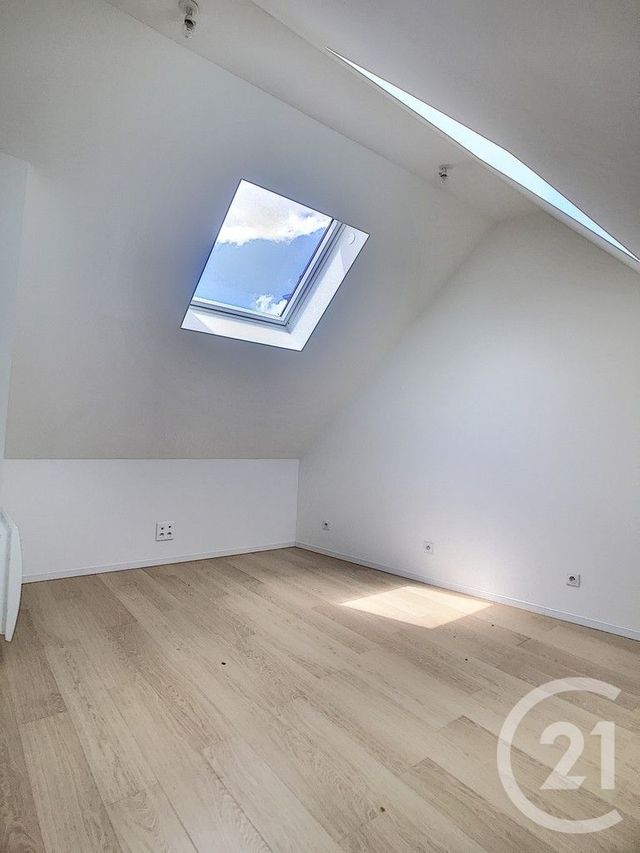 Appartement T1 &agrave; louer - 1 pi&egrave;ce - 17,60 m2 - Reims - 51 - CHAMPAGNE-ARDENNE