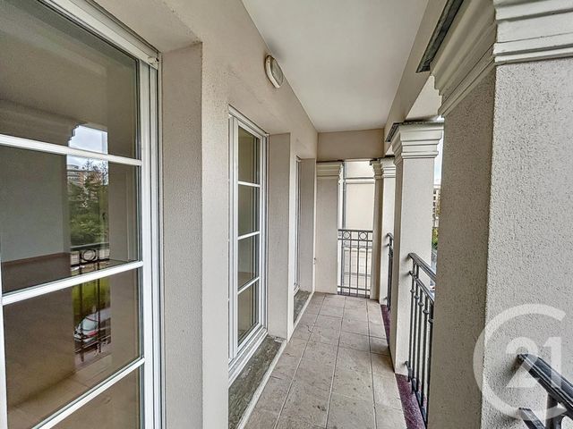 Appartement F3 &agrave; louer - 3 pi&egrave;ces - 63,79 m2 - Reims - 51 - CHAMPAGNE-ARDENNE