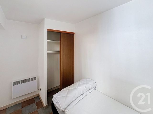 Appartement T1 &agrave; louer - 1 pi&egrave;ce - 25,90 m2 - Reims - 51 - CHAMPAGNE-ARDENNE
