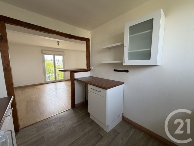 Appartement F3 &agrave; louer - 3 pi&egrave;ces - 64,32 m2 - Reims - 51 - CHAMPAGNE-ARDENNE