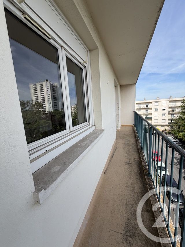 Appartement F3 &agrave; louer - 3 pi&egrave;ces - 64,32 m2 - Reims - 51 - CHAMPAGNE-ARDENNE