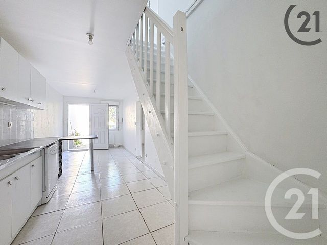 Maison &agrave; louer - 5 pi&egrave;ces - 75,50 m2 - Reims - 51 - CHAMPAGNE-ARDENNE
