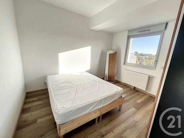 Appartement T2 &agrave; louer - 2 pi&egrave;ces - 50 m2 - Reims - 51 - CHAMPAGNE-ARDENNE