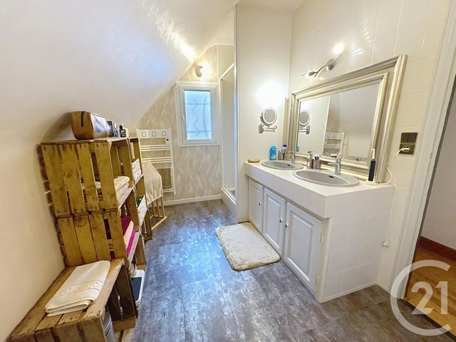 Maison &agrave; vendre - 7 pi&egrave;ces - 209,85 m2 - Romorantin Lanthenay - 41 - CENTRE