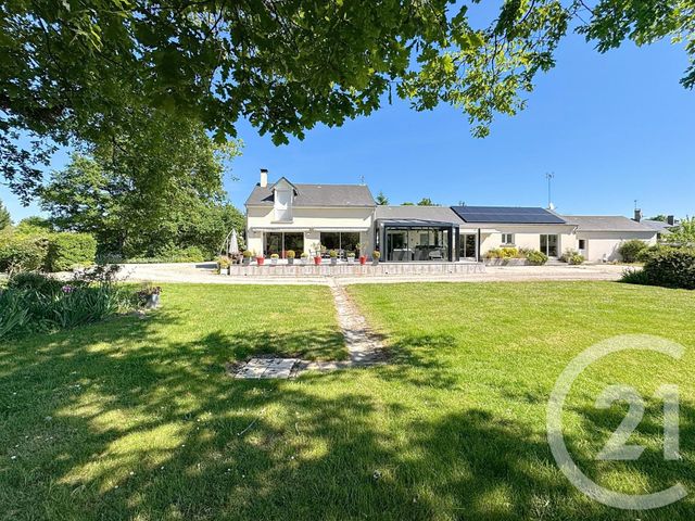 Maison &agrave; vendre - 6 pi&egrave;ces - 231,20 m2 - La Ferte St Cyr - 41 - CENTRE