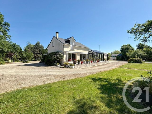 Maison &agrave; vendre - 6 pi&egrave;ces - 231,20 m2 - La Ferte St Cyr - 41 - CENTRE