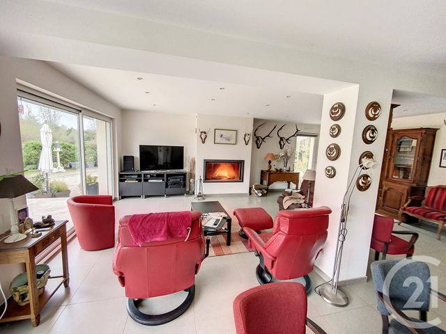 Maison &agrave; vendre - 6 pi&egrave;ces - 231,20 m2 - La Ferte St Cyr - 41 - CENTRE