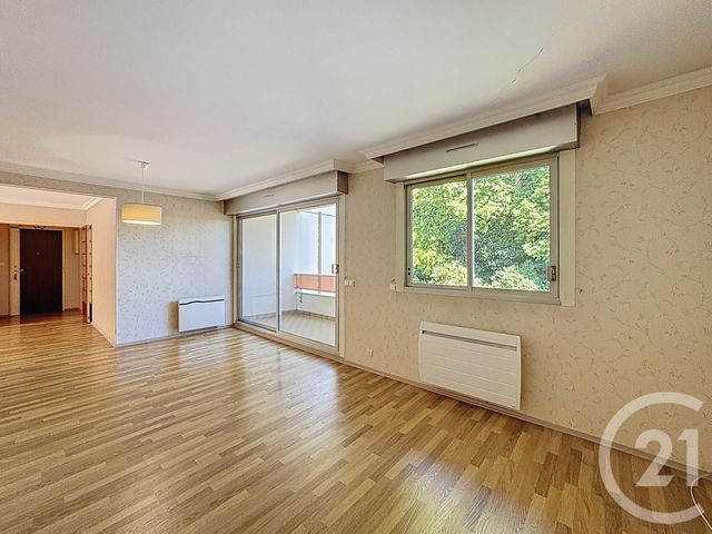 Appartement F3 à vendre - 3 pièces - 83,88 m2 - Romorantin Lanthenay - 41 - CENTRE