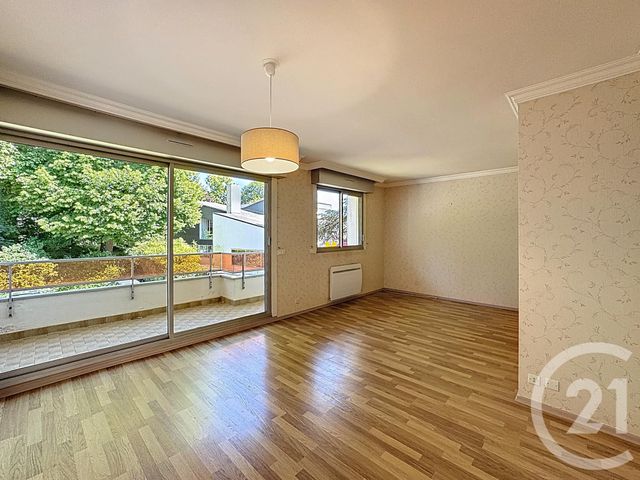 Appartement F3 à vendre - 3 pièces - 83,88 m2 - Romorantin Lanthenay - 41 - CENTRE