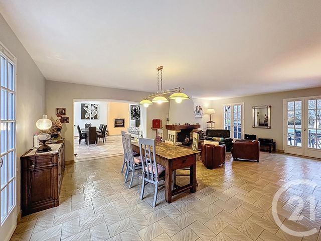 Maison &agrave; vendre - 7 pi&egrave;ces - 209 m2 - Romorantin Lanthenay - 41 - CENTRE