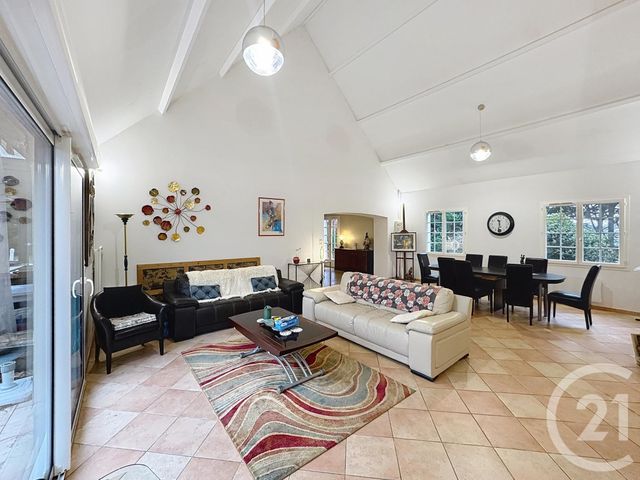 Maison &agrave; vendre - 7 pi&egrave;ces - 209 m2 - Romorantin Lanthenay - 41 - CENTRE