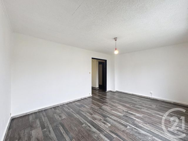 Maison à louer - 3 pièces - 62 m2 - Romorantin Lanthenay - 41 - CENTRE