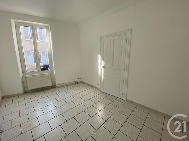 Maison &agrave; louer - 3 pi&egrave;ces - 64 m2 - Romorantin Lanthenay - 41 - CENTRE