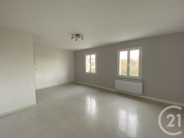 Appartement à vendre - 5 pièces - 103 m2 - Romorantin Lanthenay - 41 - CENTRE