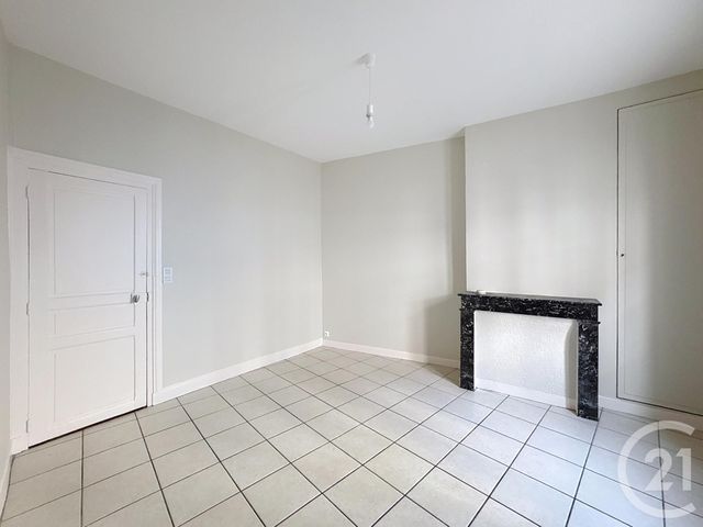 Maison à louer - 3 pièces - 58 m2 - Romorantin Lanthenay - 41 - CENTRE