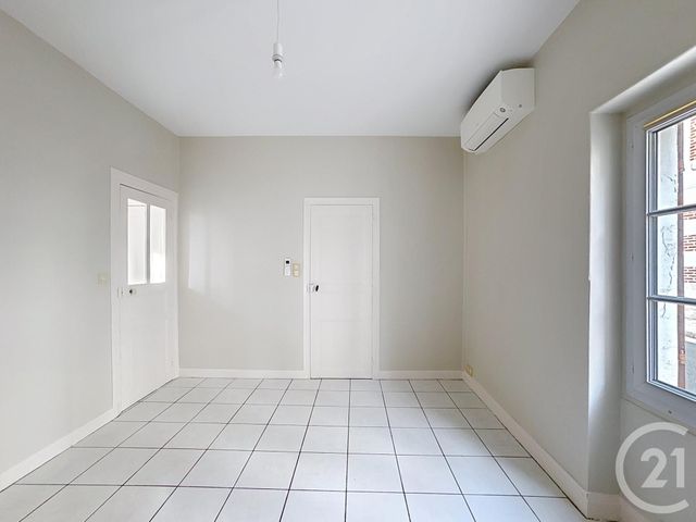 Maison à louer - 3 pièces - 58 m2 - Romorantin Lanthenay - 41 - CENTRE