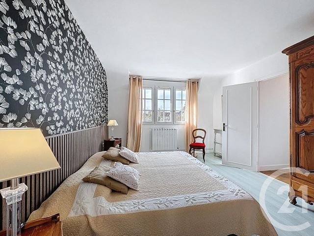 Maison à vendre - 8 pièces - 190,73 m2 - Romorantin Lanthenay - 41 - CENTRE