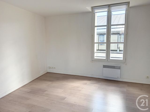 Appartement F3 à louer - 4 pièces - 62 m2 - Romorantin Lanthenay - 41 - CENTRE