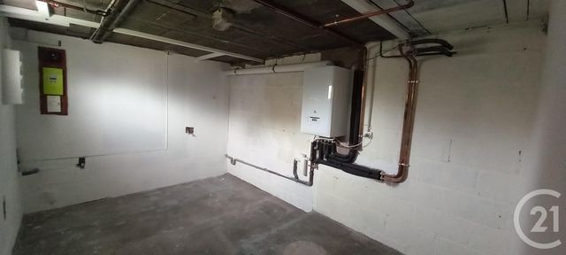 Maison &agrave; louer - 4 pi&egrave;ces - 68 m2 - Gievres - 41 - CENTRE