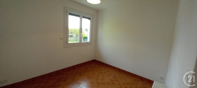 Maison &agrave; louer - 4 pi&egrave;ces - 68 m2 - Gievres - 41 - CENTRE