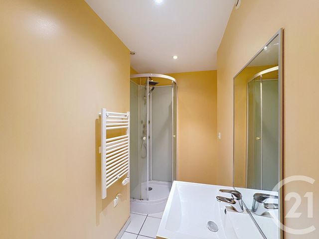 Appartement F2 &agrave; louer - 2 pi&egrave;ces - 33 m2 - Romorantin Lanthenay - 41 - CENTRE