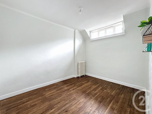 Appartement &agrave; louer - 3 pi&egrave;ces - 61 m2 - Romorantin Lanthenay - 41 - CENTRE