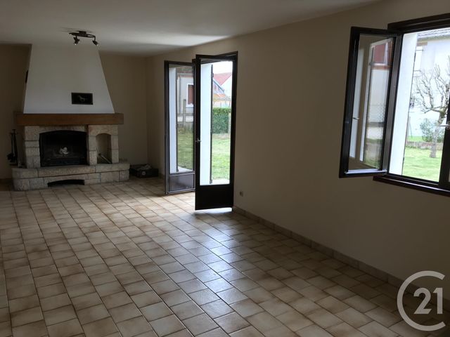 Maison &agrave; louer - 5 pi&egrave;ces - 117,65 m2 - Romorantin Lanthenay - 41 - CENTRE