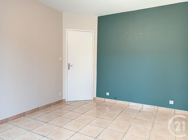Appartement F2 &agrave; louer - 2 pi&egrave;ces - 50 m2 - Romorantin Lanthenay - 41 - CENTRE