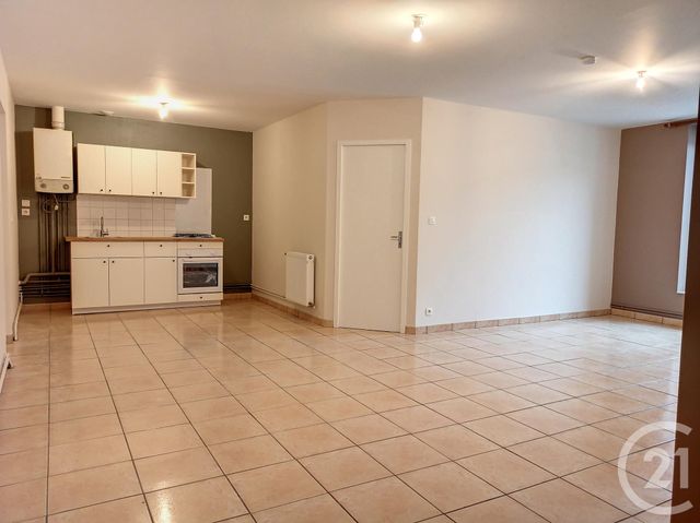 Appartement F2 &agrave; louer - 2 pi&egrave;ces - 50 m2 - Romorantin Lanthenay - 41 - CENTRE