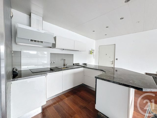 Appartement F2 &agrave; louer - 2 pi&egrave;ces - 49,12 m2 - Romorantin Lanthenay - 41 - CENTRE