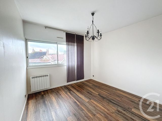 Appartement F2 &agrave; louer - 2 pi&egrave;ces - 49,12 m2 - Romorantin Lanthenay - 41 - CENTRE