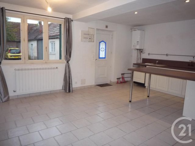 Maison &agrave; louer - 3 pi&egrave;ces - 70,23 m2 - Romorantin Lanthenay - 41 - CENTRE