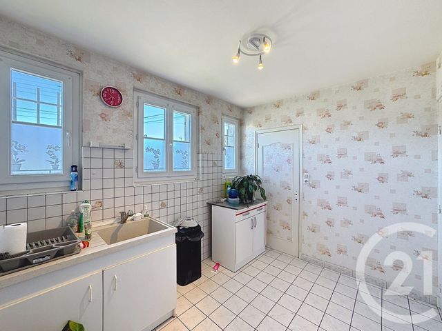 Maison &agrave; louer - 3 pi&egrave;ces - 65 m2 - Romorantin Lanthenay - 41 - CENTRE