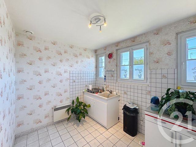 Maison &agrave; louer - 3 pi&egrave;ces - 65 m2 - Romorantin Lanthenay - 41 - CENTRE