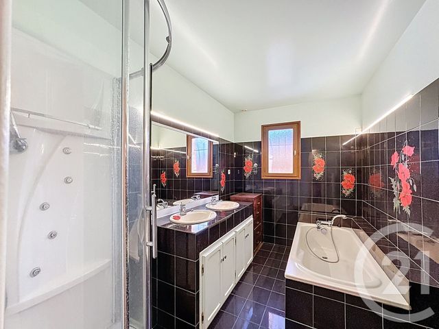 Maison &agrave; vendre - 8 pi&egrave;ces - 213 m2 - Romorantin Lanthenay - 41 - CENTRE