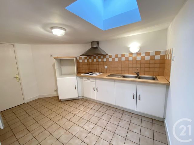Appartement &agrave; louer - 3 pi&egrave;ces - 60,32 m2 - Romorantin Lanthenay - 41 - CENTRE