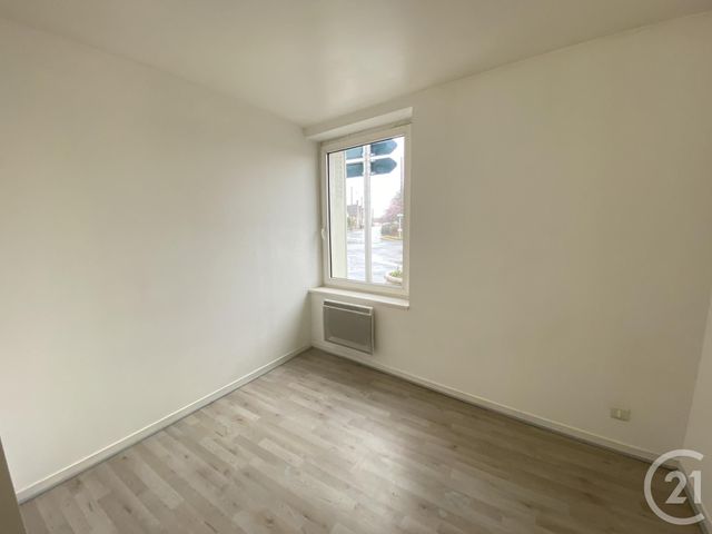 Appartement &agrave; louer - 3 pi&egrave;ces - 60,32 m2 - Romorantin Lanthenay - 41 - CENTRE